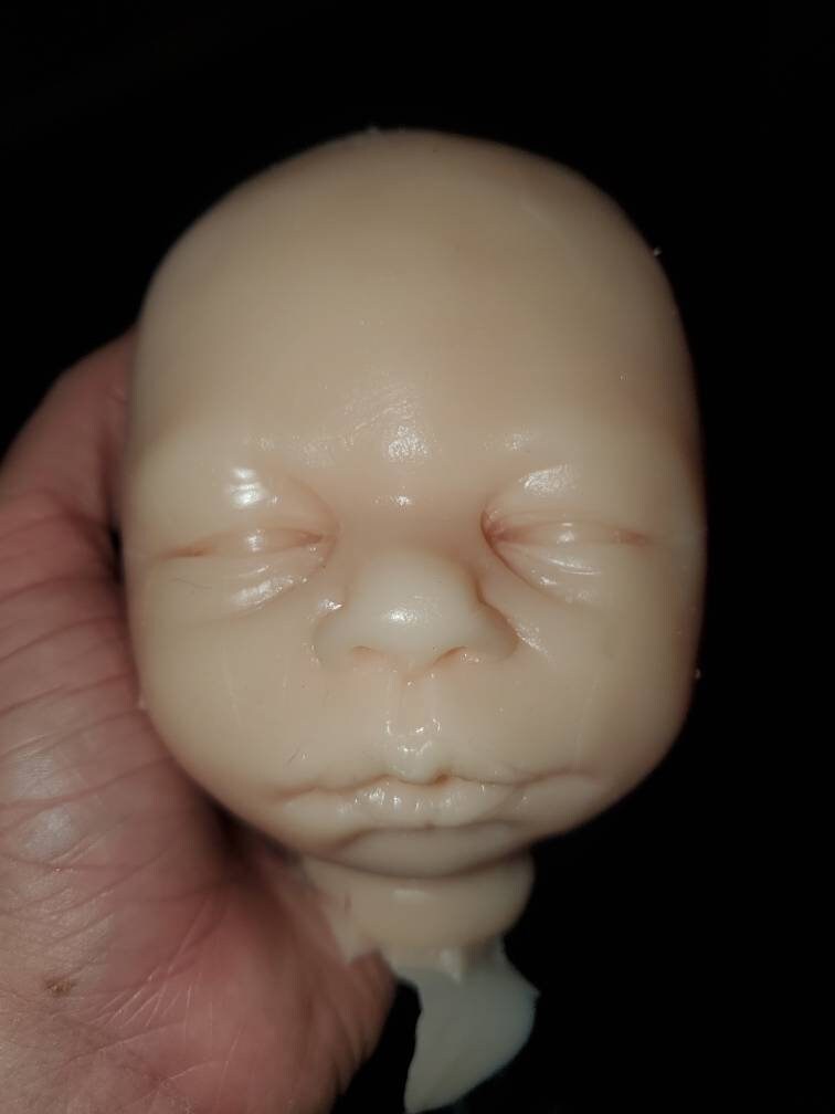 Silicone baby head open eyes for cuddle baby 15"