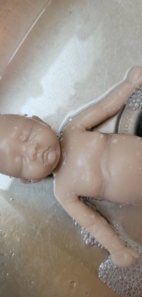 Full Body Silicone Baby mermaid 8"