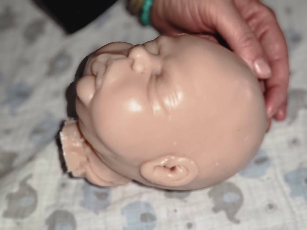 Silicone baby and 1/4 silicone limbs
