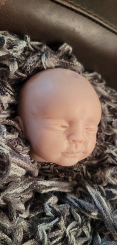 Chinese silicone baby head for 15" body