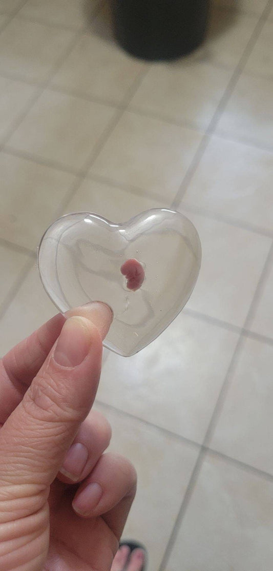 Beautiful memorial resin heart peice