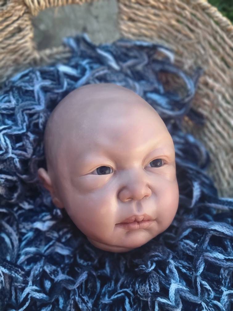 Silicone baby head open eyes for cuddle body or partial