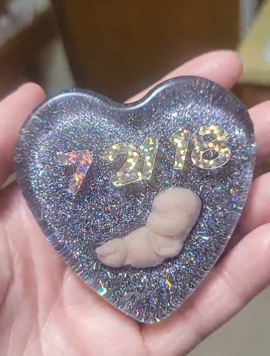 Resin heart with memorial fetus baby inside with name or date