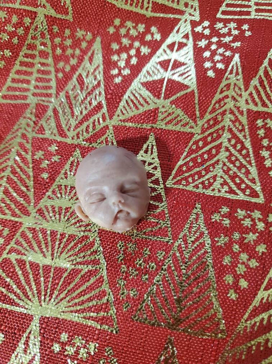 Mini silicone baby face for practice painting
