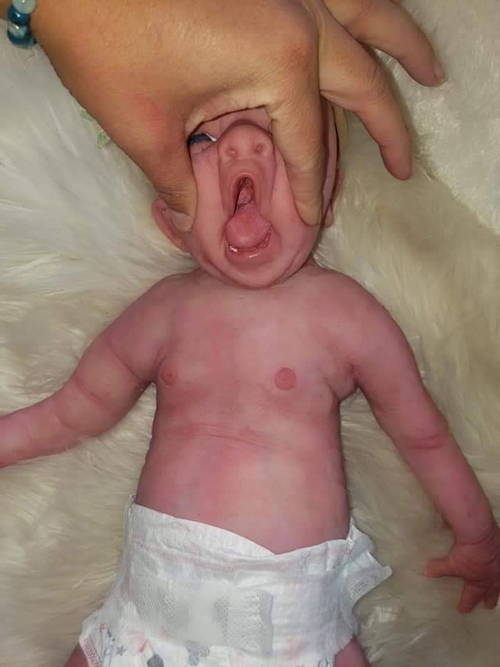 Full body silicone baby happy smiling face