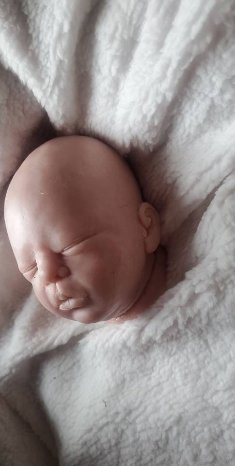 Silicone baby head for cloth or cuddle body 16"