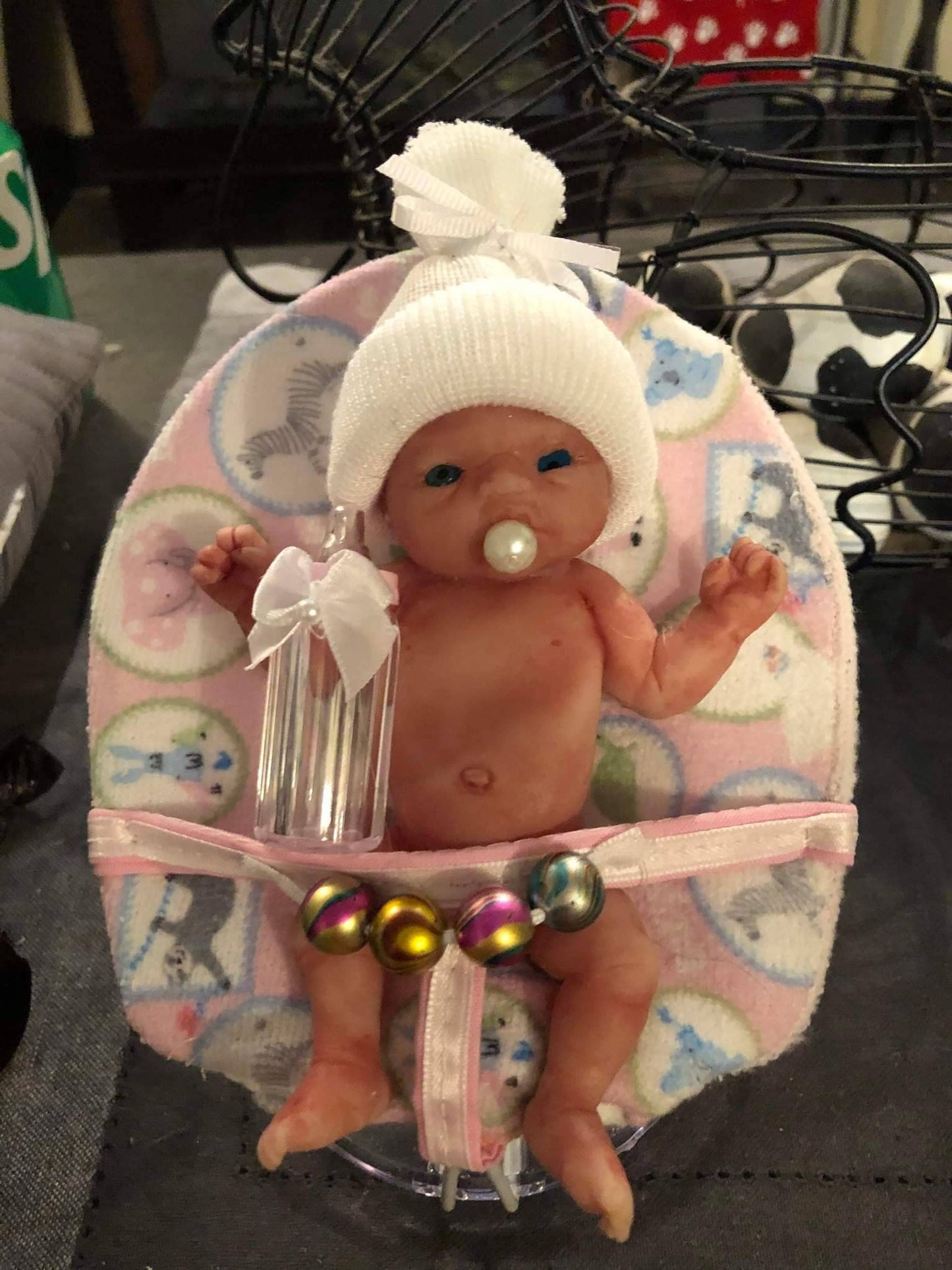 Display seats with Accessories for mini silicone babies