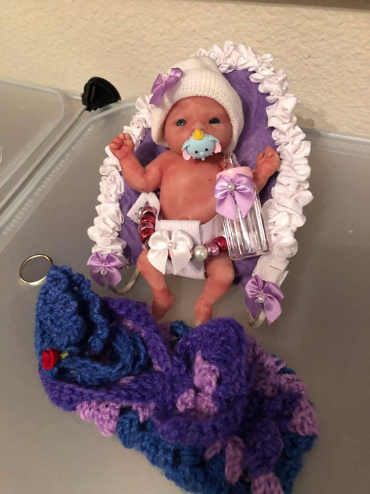 Display seats with Accessories for mini silicone babies