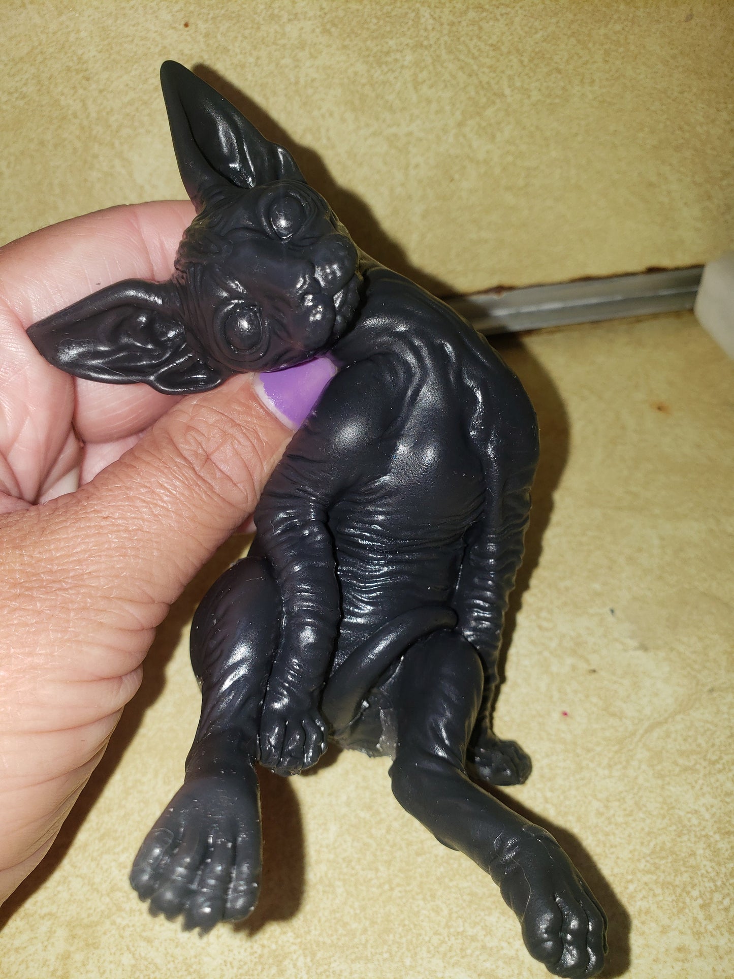 Silicone spyhnx cat kitten 4" sitting
