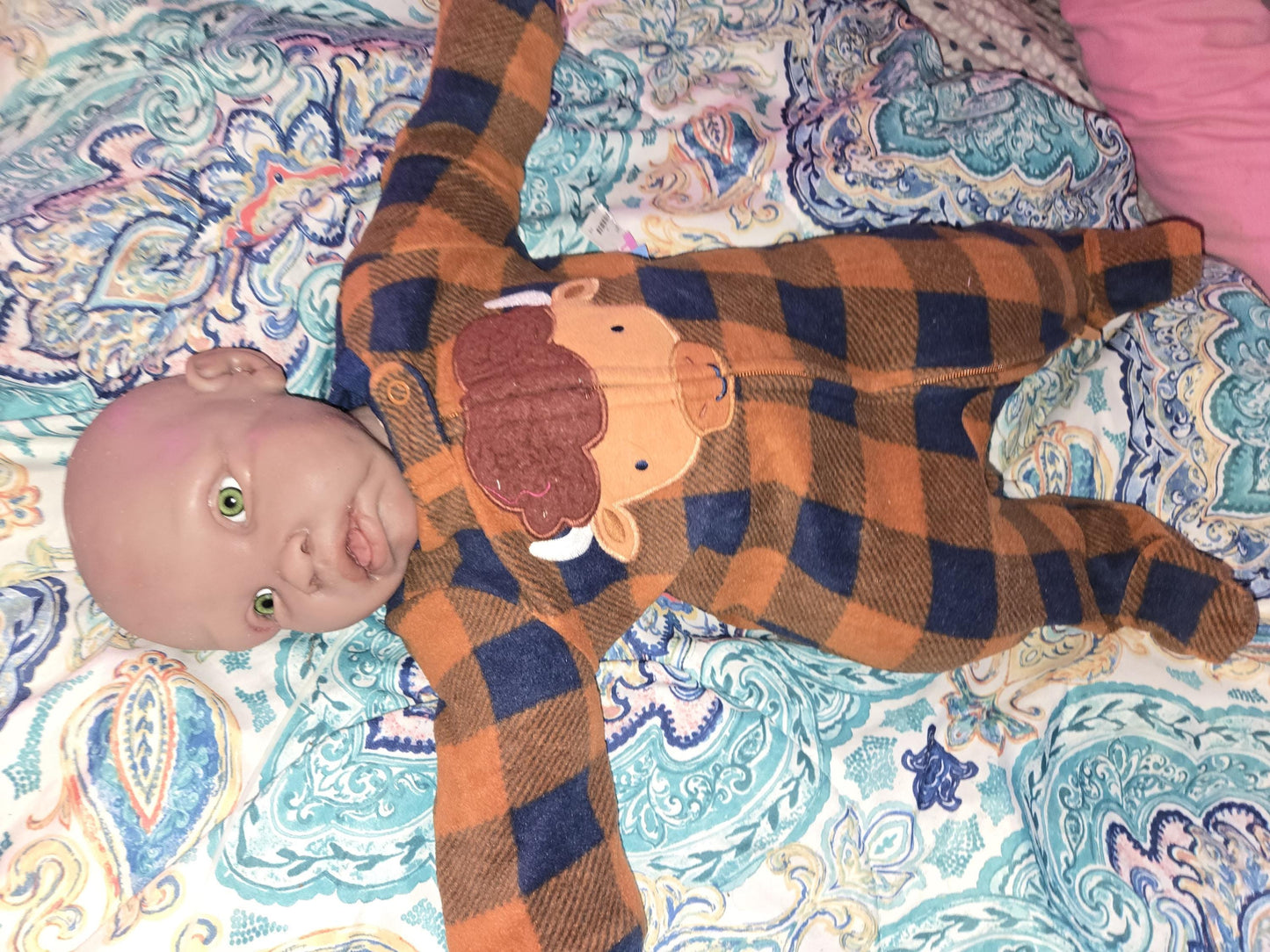 Silicone baby head for 18"-19" newborn cuddle body "Avery"
