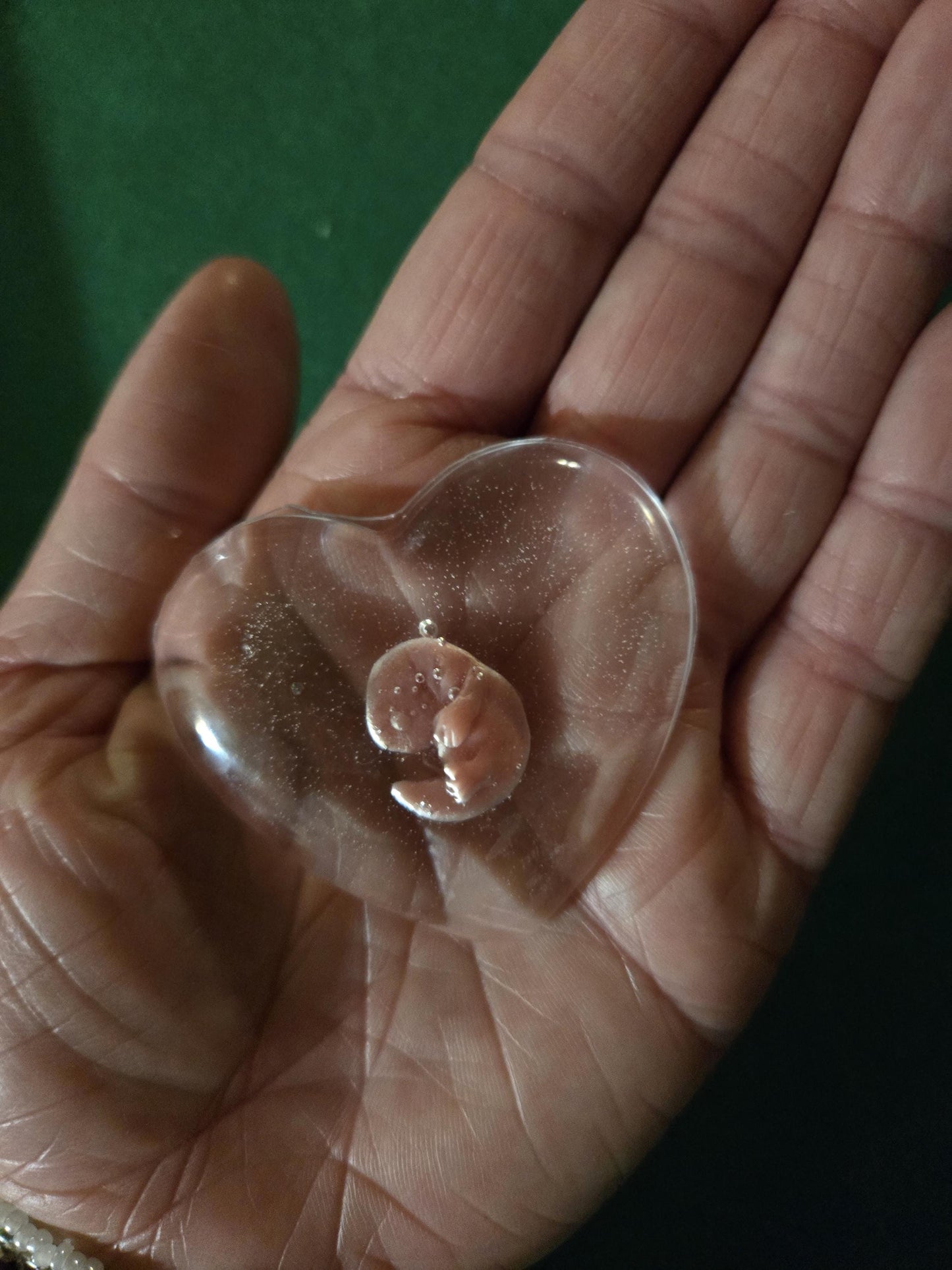 Beautiful memorial resin heart peice