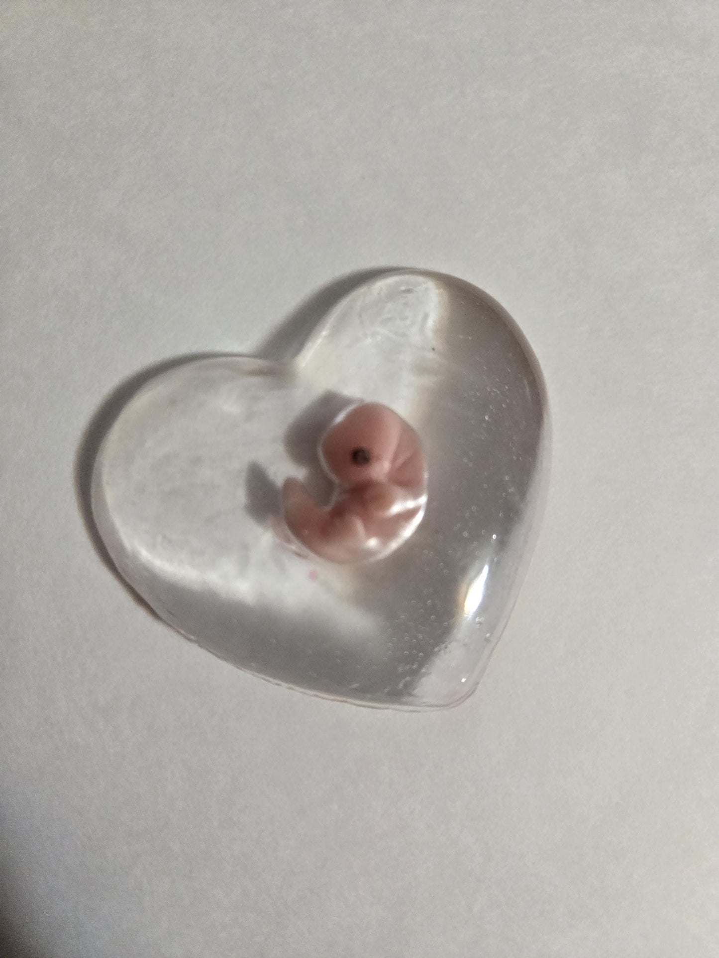 Beautiful memorial resin heart peice