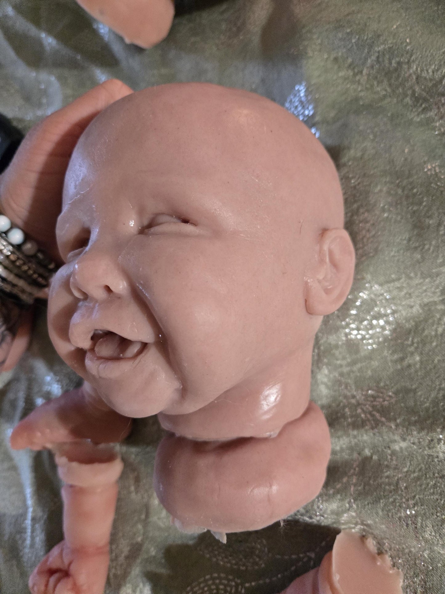 Silicone baby head and limbs for cuddle body or full Body silicone 21"