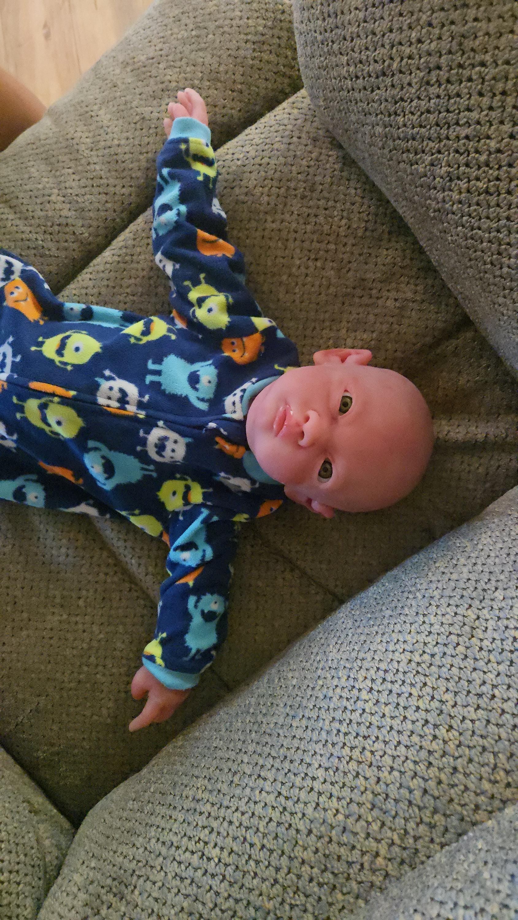 9e915a86-bbca-4546-88f5-7af9203da23c