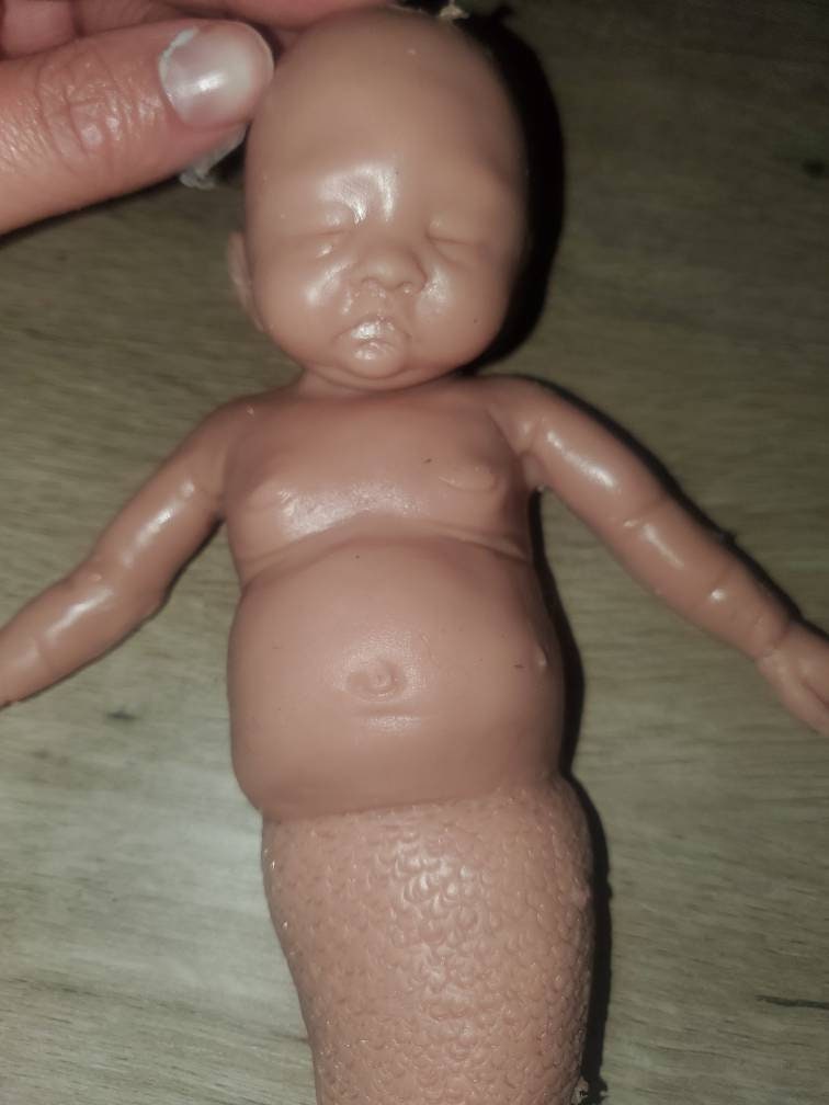 Full body silicone baby mermaid 9" boo boo