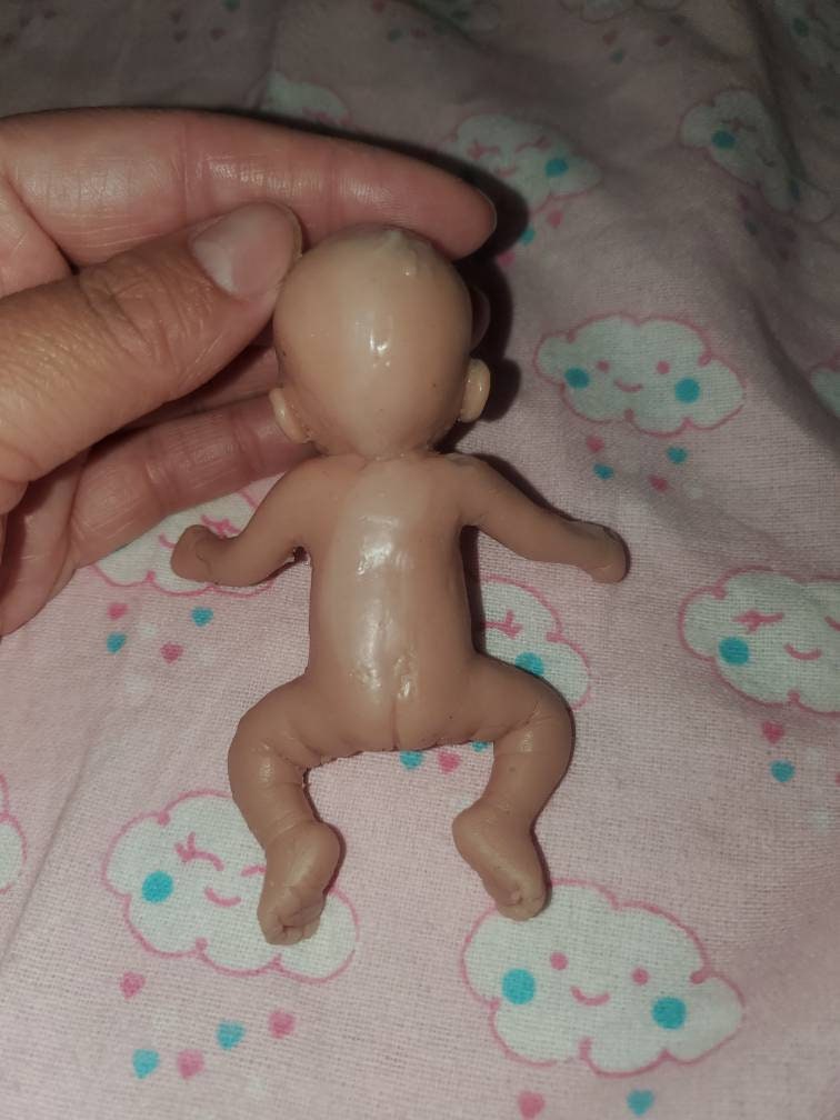 Full body silicone baby 4"