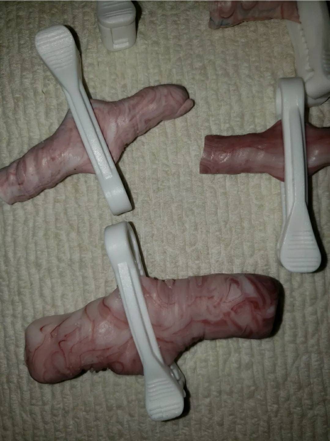 One (1) Reborn or Silicone baby Umbilical cord with clamp