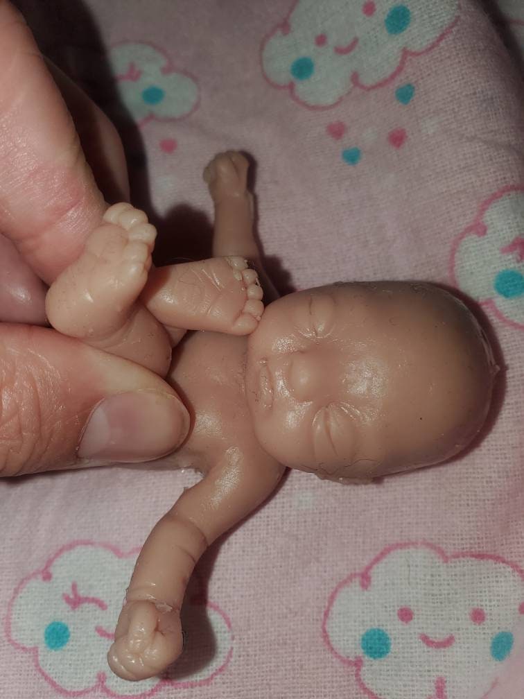 Full body silicone baby 4"