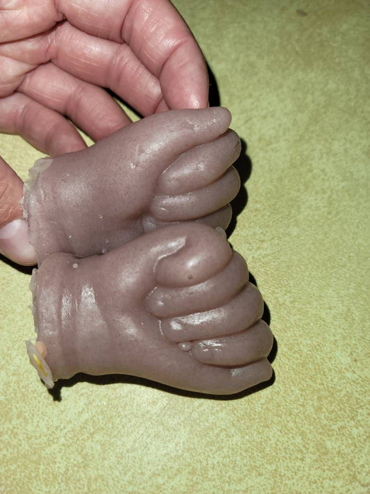 1/4 silicone baby hands for cloth body baby