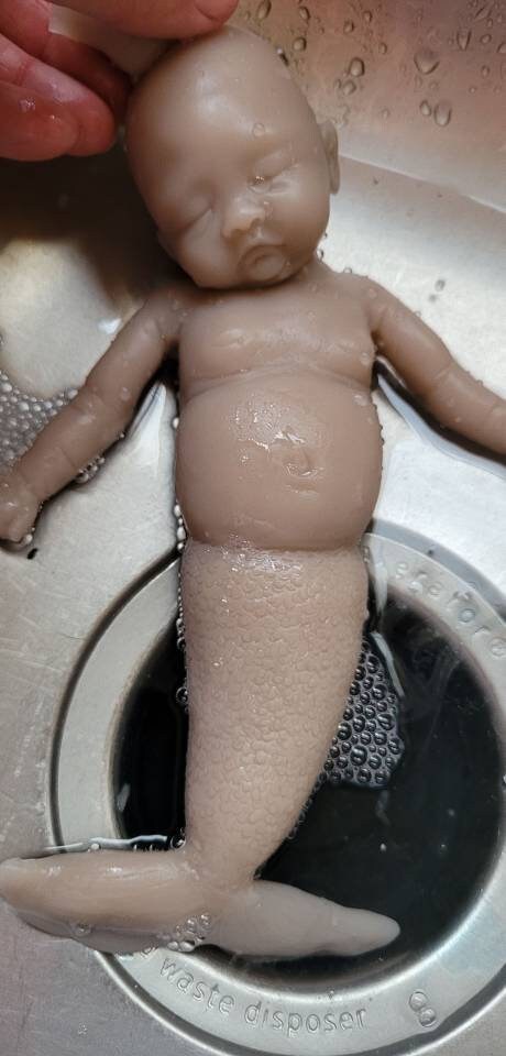 Full Body Silicone Baby mermaid 8"