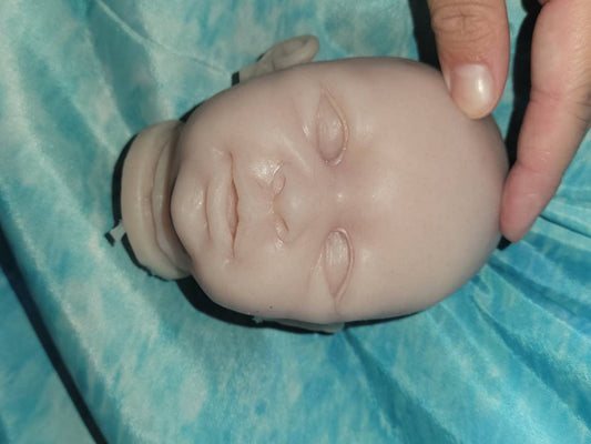 Silicone baby head for cuddle body 15"