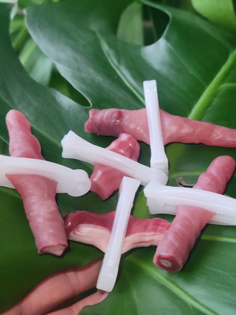 One (1) Reborn or Silicone baby Umbilical cord with clamp