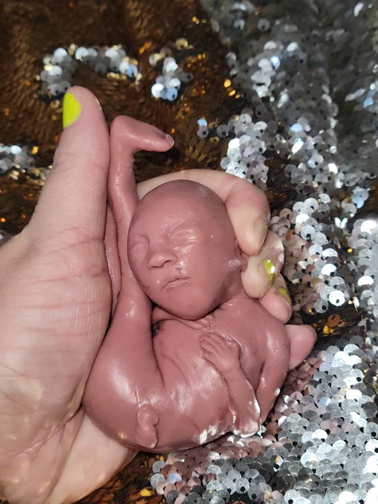 Silicone memorial fetus silicone baby girl 19 week gestation