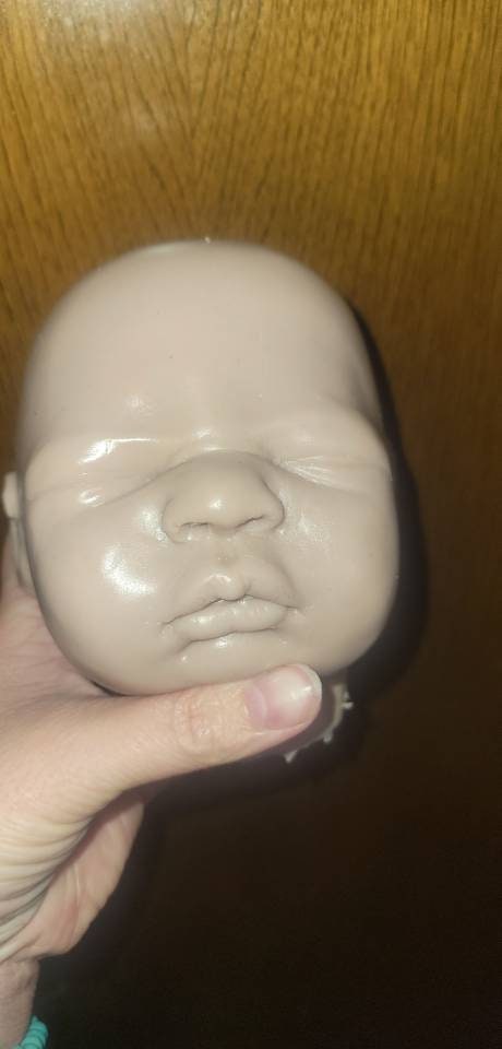 Silicone baby head Lillian by Terry quinn 20"