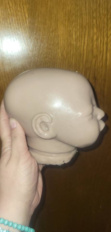 Silicone baby head Lillian by Terry quinn 20"