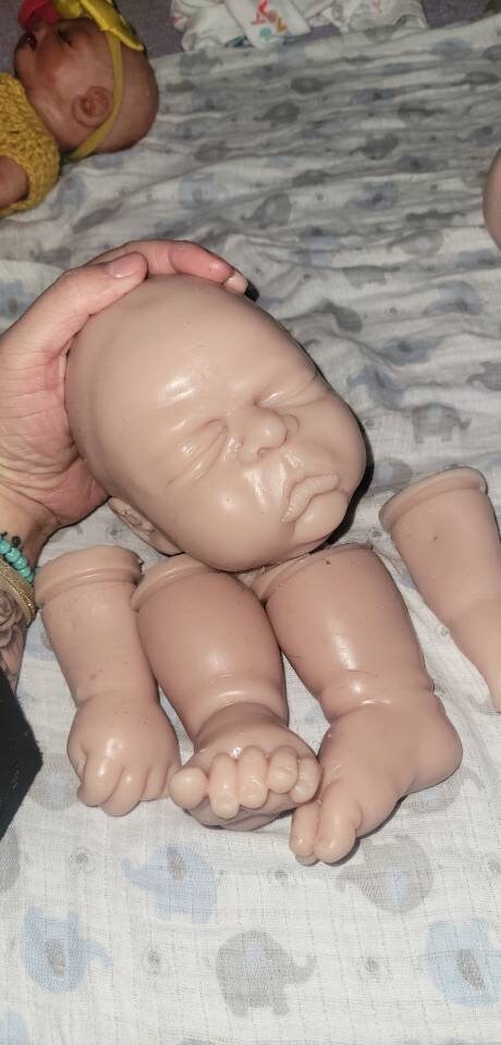 Silicone baby and 1/4 silicone limbs