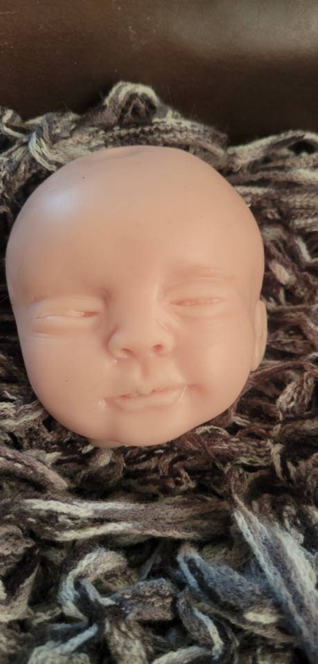 Chinese silicone baby head for 15" body