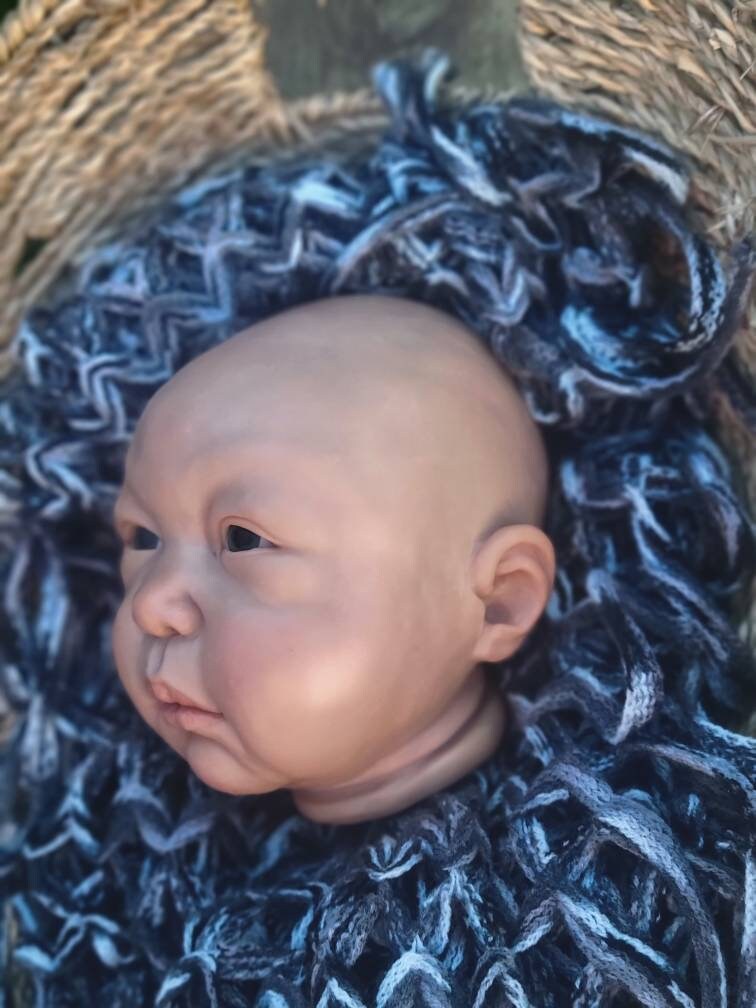 Silicone baby head open eyes for cuddle body or partial