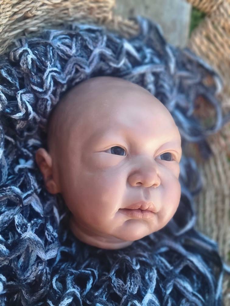 Silicone baby head open eyes for cuddle body or partial