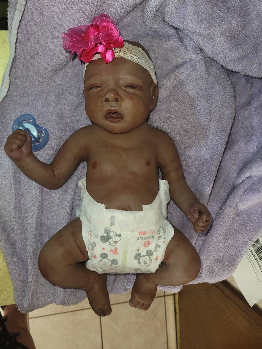 Full Body silicone Baby 17" with bent legs paint or blank kits open eyes beautiful girl sophie