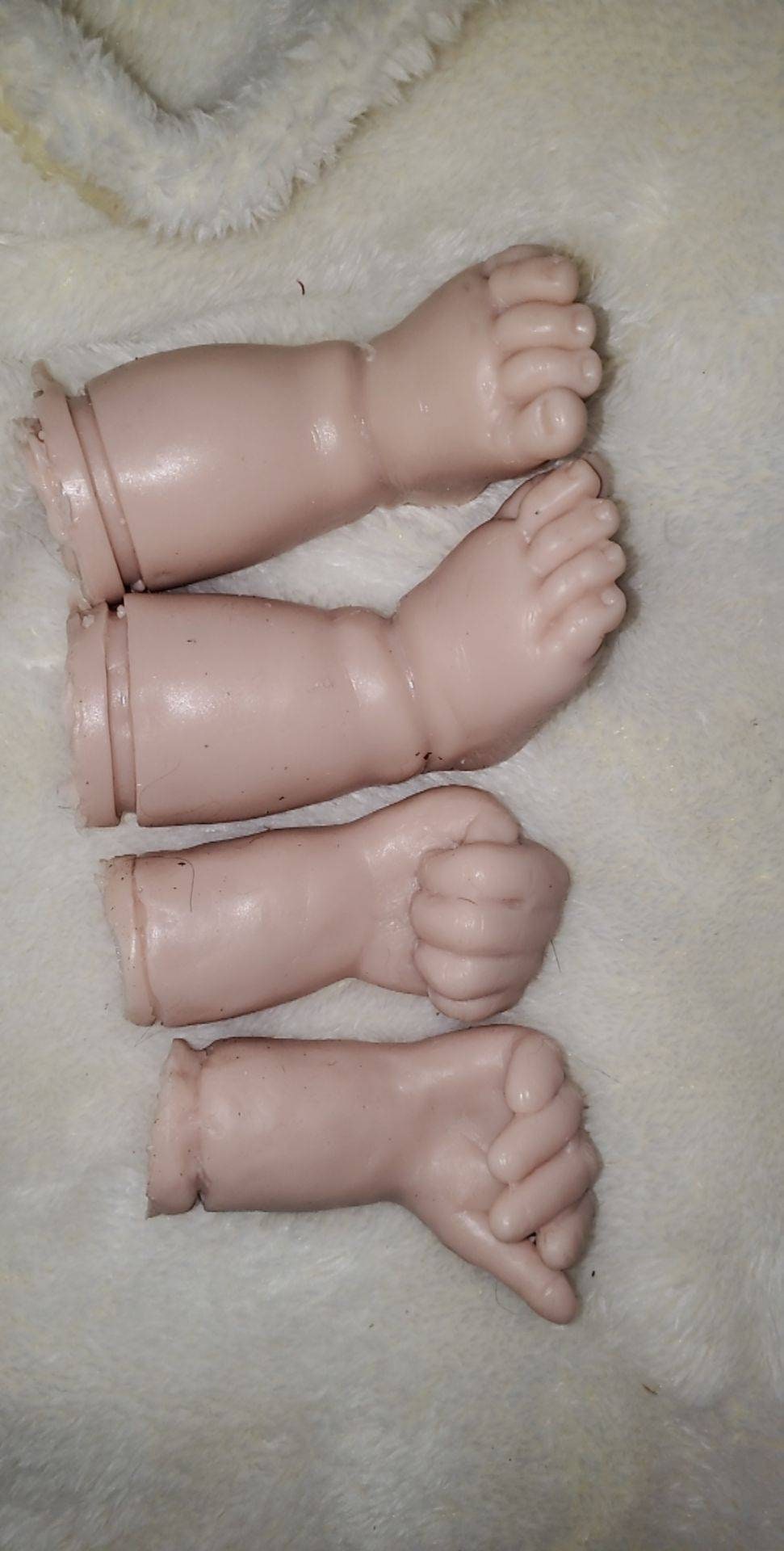 Silicone Baby limbs 1/4 for clothv body Unpainted custom