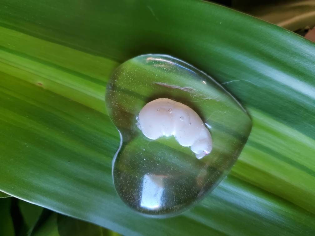 Beautiful memorial resin heart peice memorial fetus