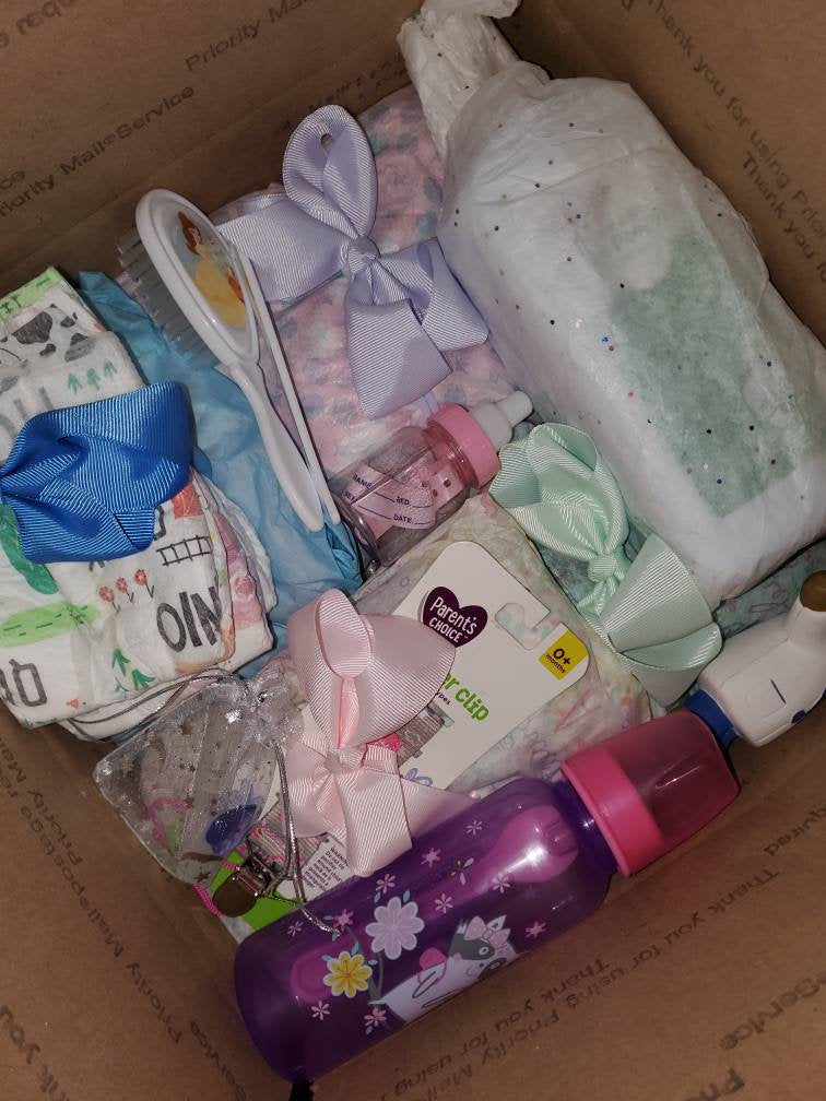 SURPRISE PREEMIE silicone / reborn Baby box opening accessories lots of goodies large  box