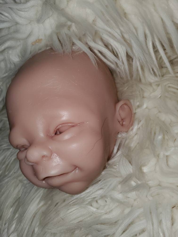 Silicone baby head newborn 18"-19"