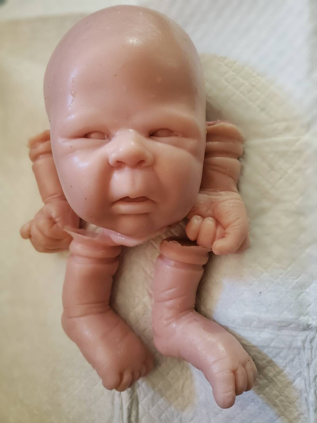 Silicone baby head for cloth cuddle body or full Body open eyes 18"-19"