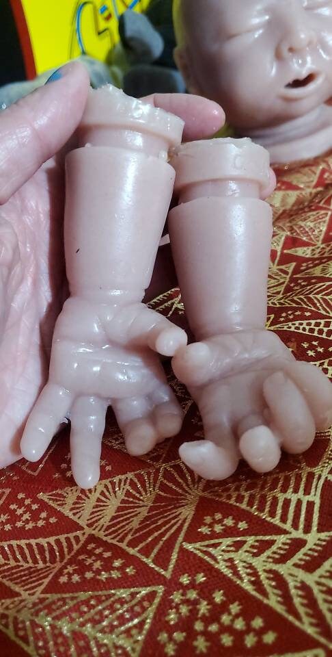 Silicone baby limbs partial limbs with open hands newborn