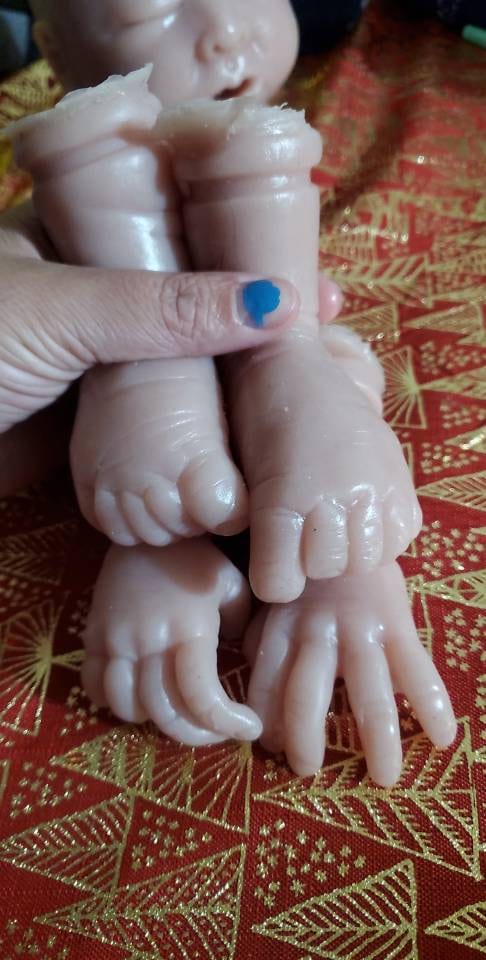 Silicone baby limbs partial limbs with open hands newborn
