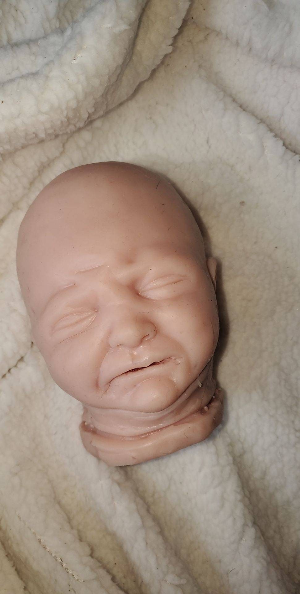 Crying silicone baby head pearl for 16" body