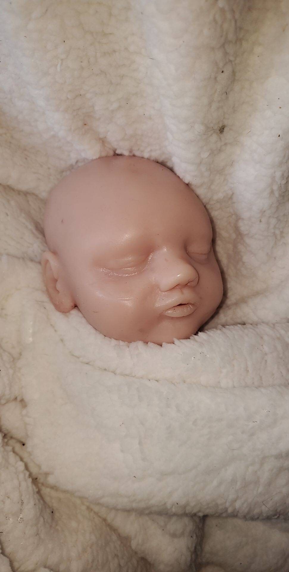 Silicone baby head for 16" cuddle body