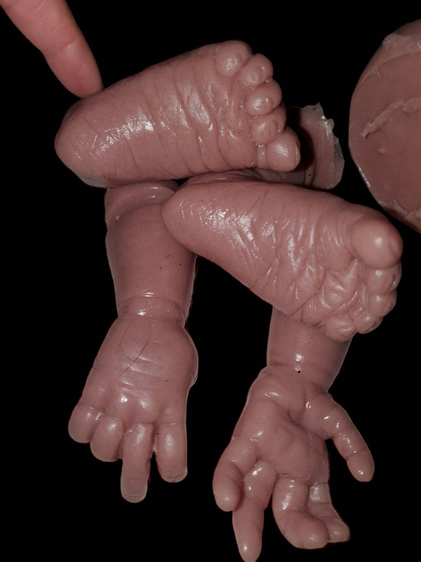 Silicone baby head and limbs newborn 18"-20"