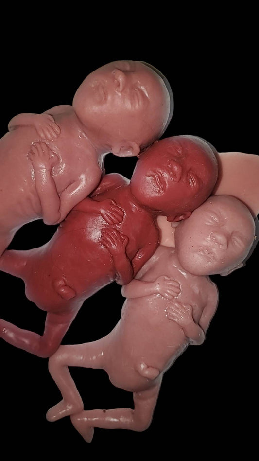 Silicone memorial fetus silicone baby girl 19 week gestation