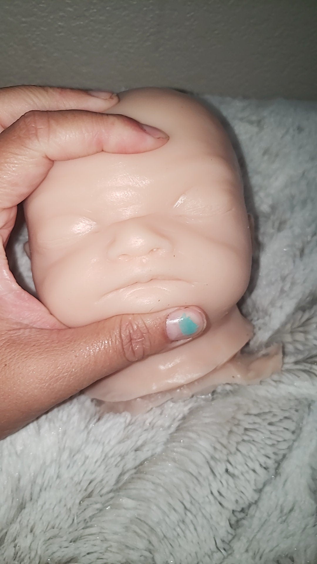 Silicone baby head for cuddle body